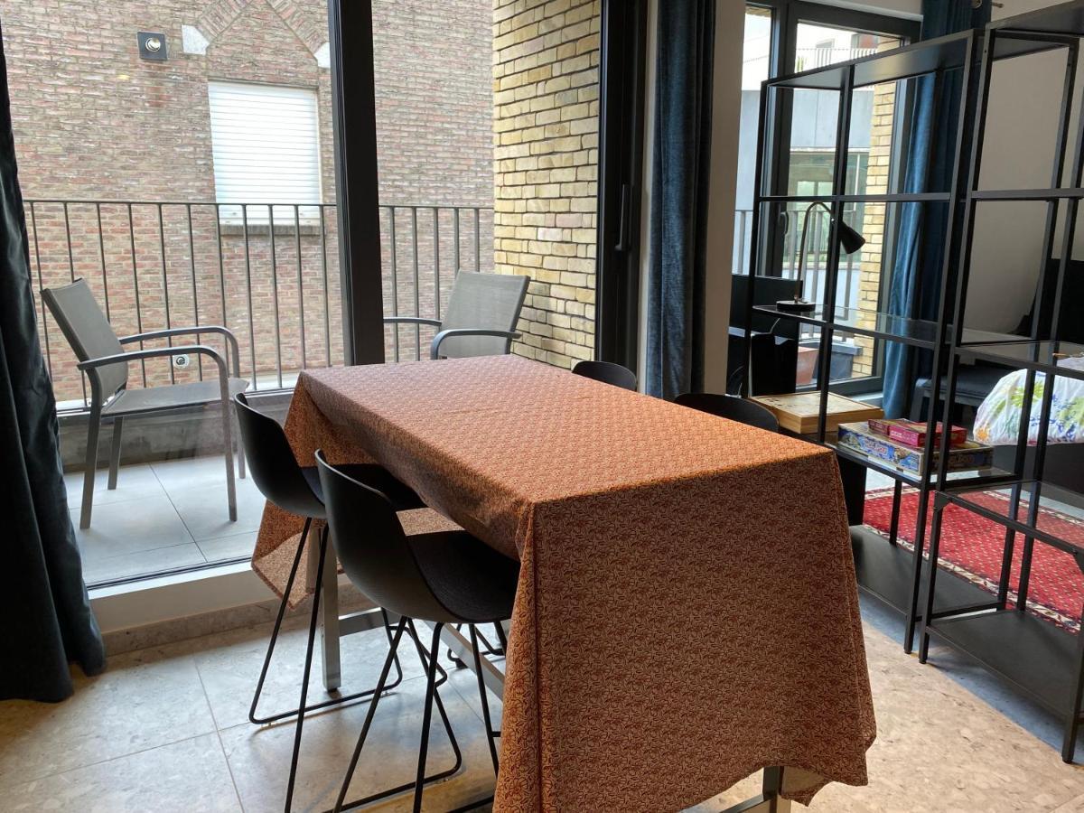 Studio Near Shopping K In K New Bright And Central Kortrijk Luaran gambar