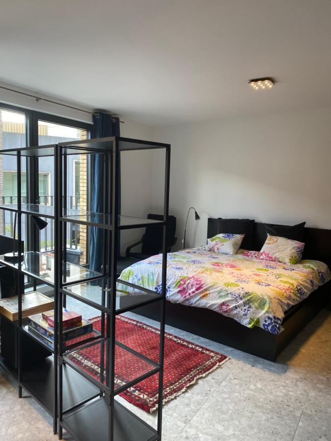 Studio Near Shopping K In K New Bright And Central Kortrijk Luaran gambar