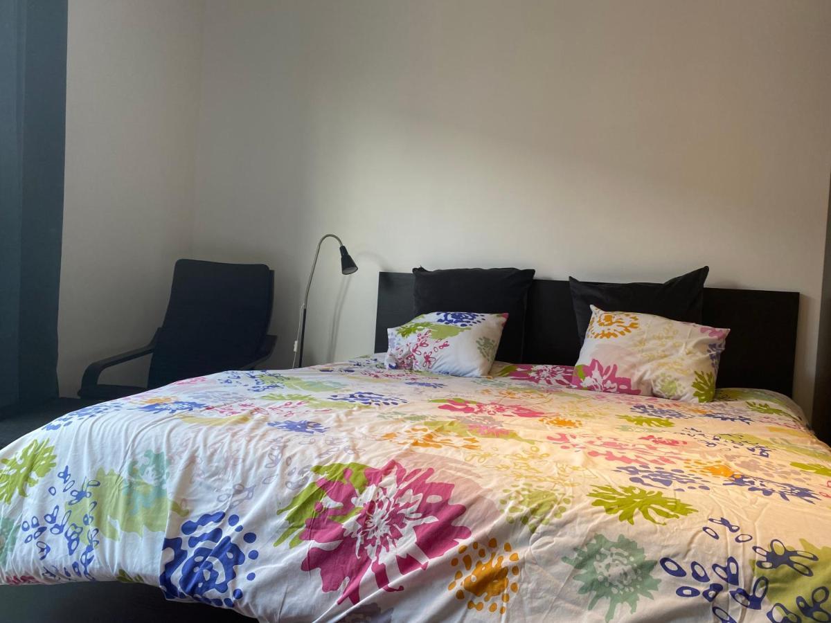 Studio Near Shopping K In K New Bright And Central Kortrijk Luaran gambar