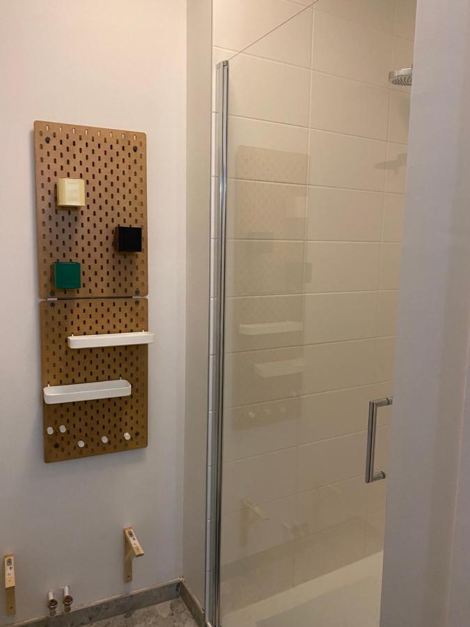 Studio Near Shopping K In K New Bright And Central Kortrijk Luaran gambar
